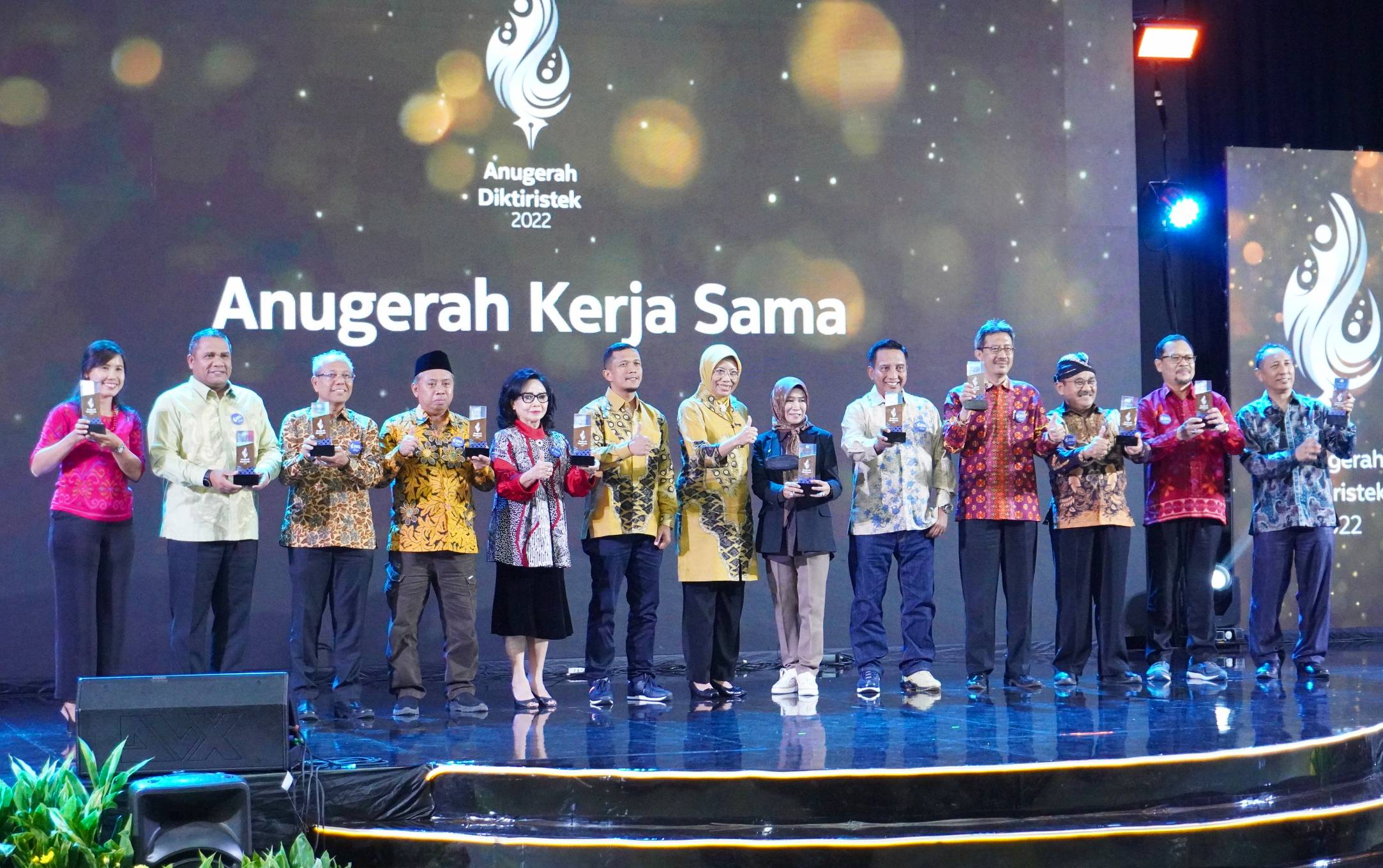 anugerah kerja sama