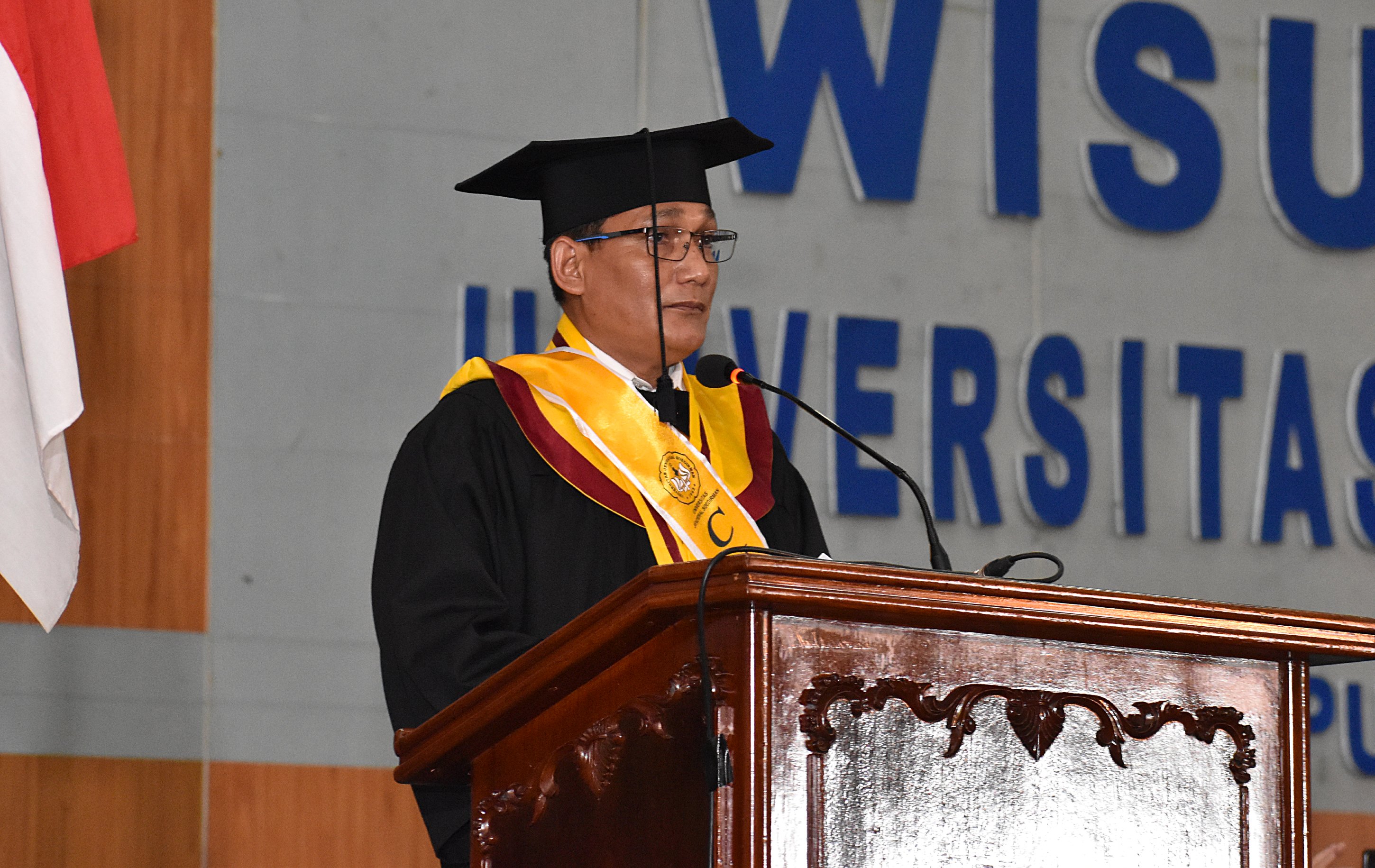 wakil wisudawan