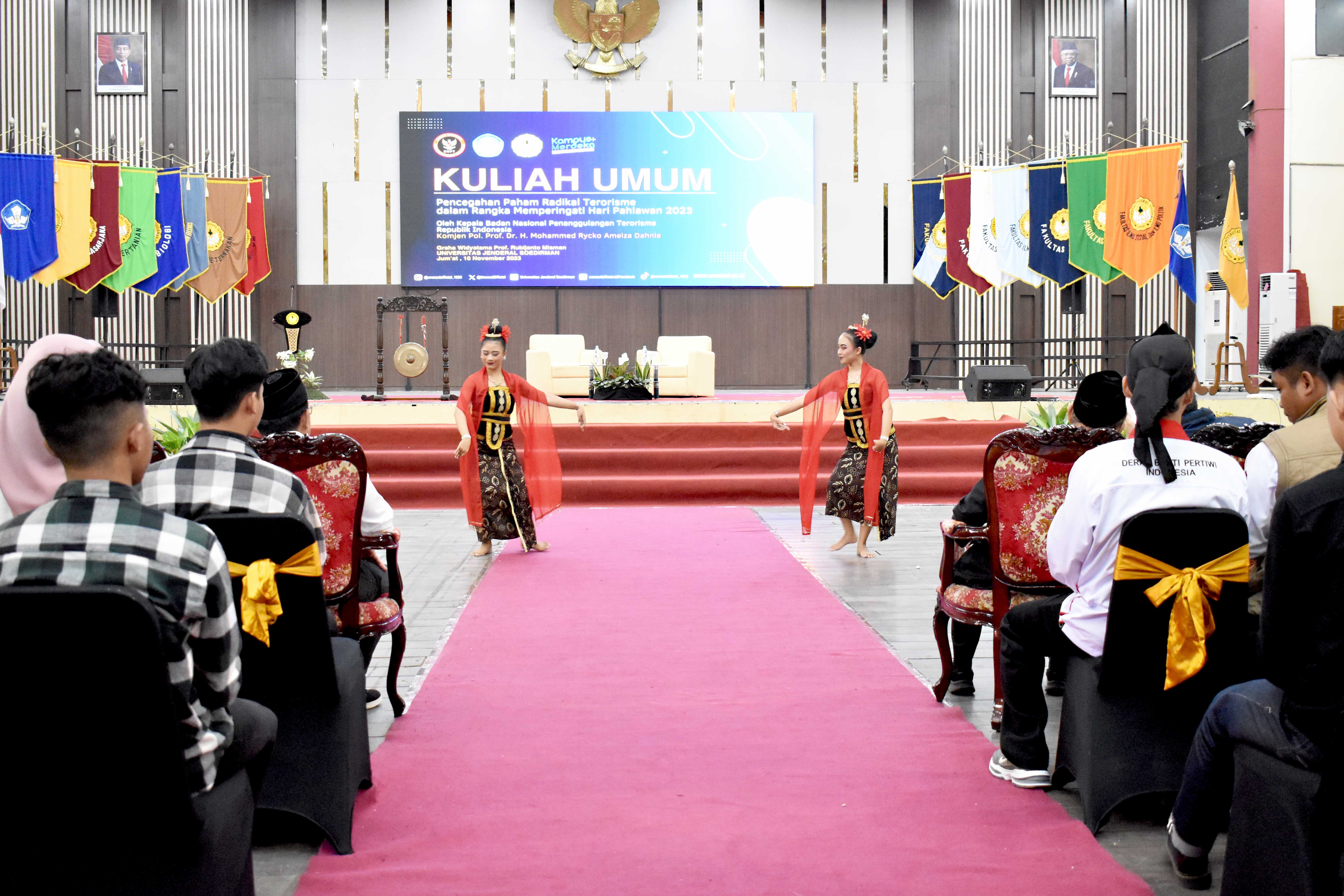 kuliah umum