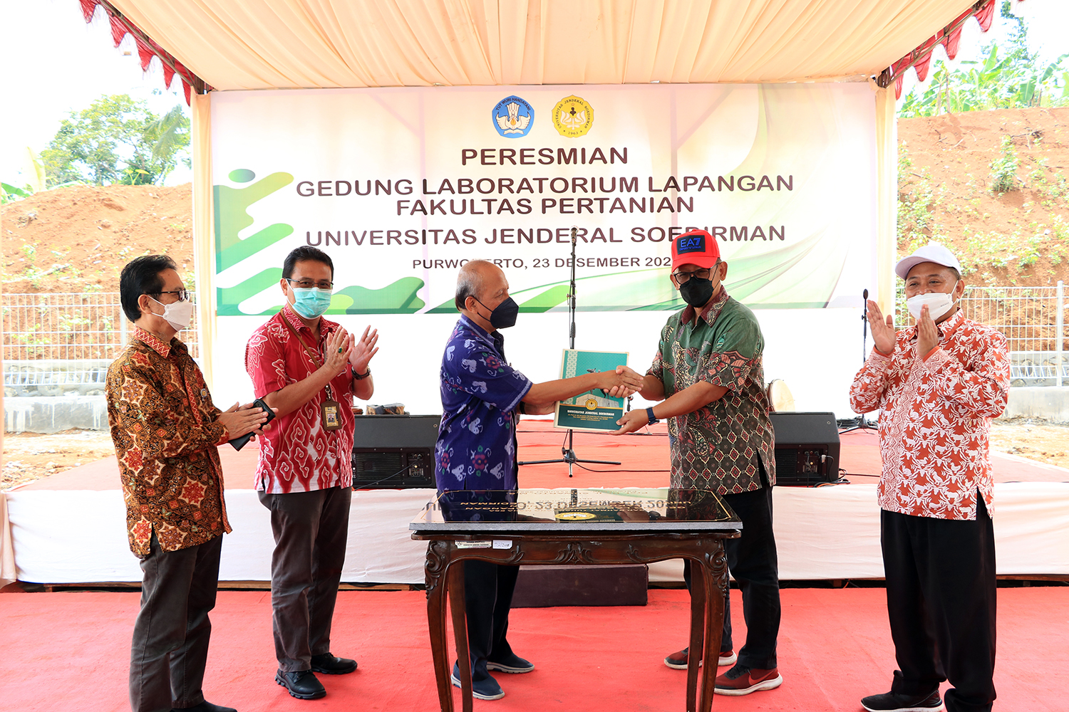 Peresmian Gedung Laboratorium Lapang4