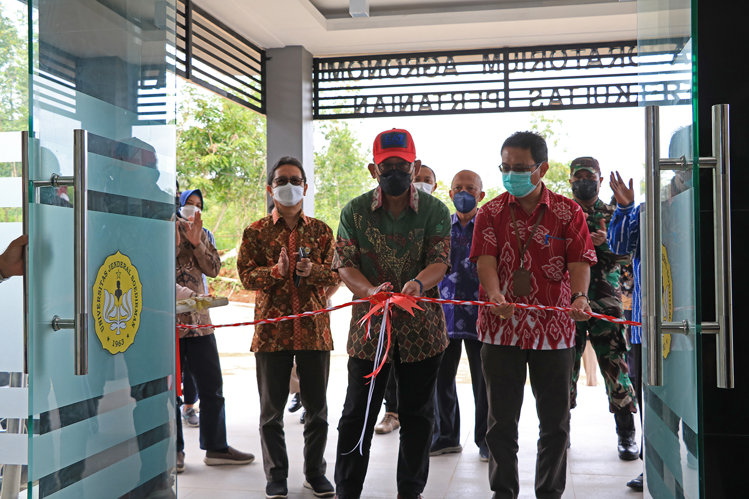 Peresmian Gedung Laboratorium Lapang1