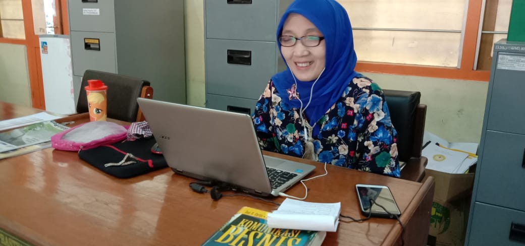 Dr. Shinta Prastyanti