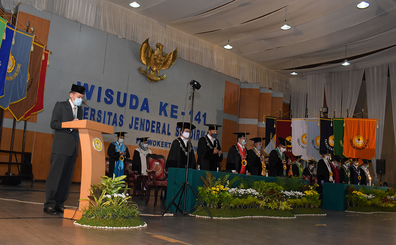 wisuda