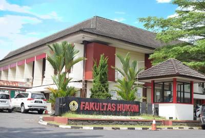 fakultas hukum